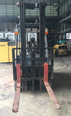 ขายรถโฟล์คลิฟท์ Toyota 8FD15 เสาทรูฟรี ยกสูง5เมตร สอบถามเพิ่มเติมและนัดชมสินค้าได้ที่ pipat 098-2641749