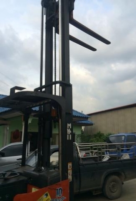 ขายรถโฟล์คลิฟท์ไฟฟ้า Nichiyu 1.0 พร้อมใช้งาน สอบถามเพิ่มเติมได้ที่ K.pipat 098-2641749