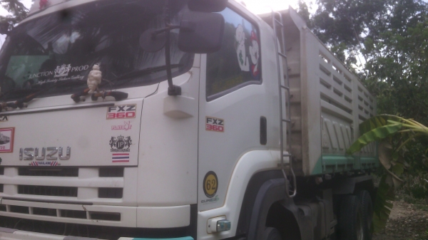 ขายรถพ่วงดั้ม ISUZU 360 แม่-ลูก กลางปี 55 สภาพเดิมพร้อมใช้งาน  เจ้าของขายเอง