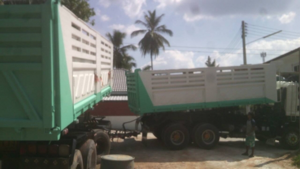 ขายรถพ่วงดั้ม ISUZU 360 แม่-ลูก กลางปี 55 สภาพเดิมพร้อมใช้งาน  เจ้าของขายเอง