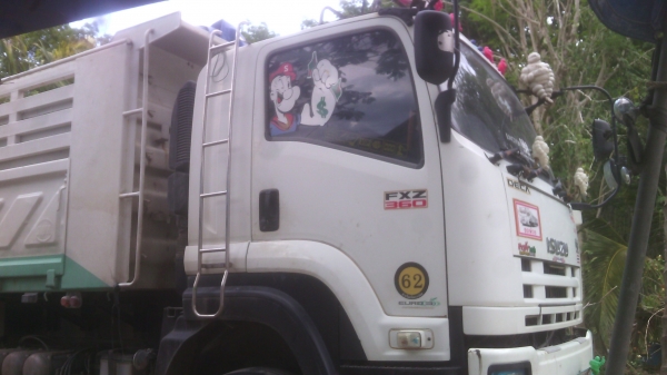 ขายรถพ่วงดั้ม ISUZU 360 แม่-ลูก กลางปี 55 สภาพเดิมพร้อมใช้งาน  เจ้าของขายเอง