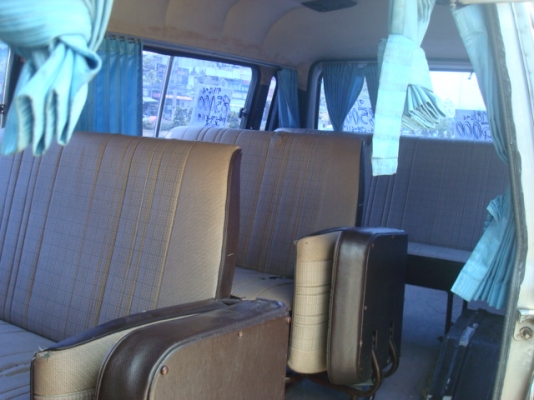 รถตู้สวยพร้อมใช้ รถตู้สวยพร้อมใช้