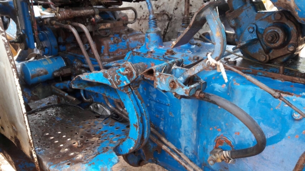 รถไถนา รถไถนา