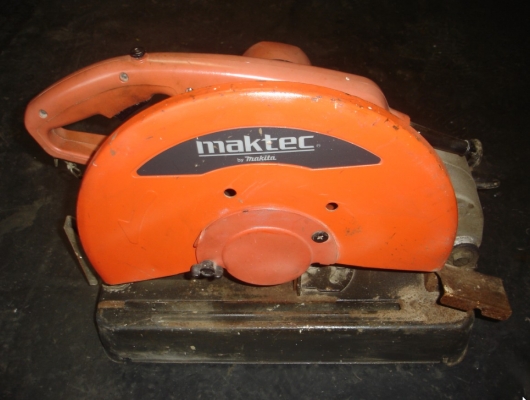 ขายแท่นตัดไฟเบอร์ 14 นิ้ว 2,000 วัตต์ Maktec รุ่น MT240