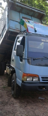 หกล้อ อีซูชุ NPR120ดั้มสามมิตค็อกสูง สภาพดีเดิมๆพร้อมใช้งาน ทะเบียนพร้อมโอน