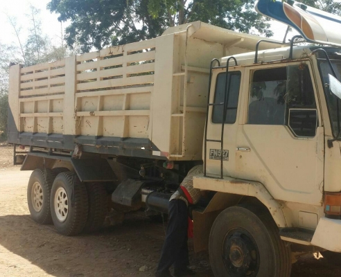 หกล้อ อีซูชุ NPR120ดั้มสามมิตค็อกสูง สภาพดีเดิมๆพร้อมใช้งาน ทะเบียนพร้อมโอน