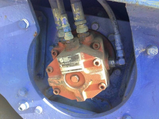 รถบด สั่นสะเทือน 4ตัน หน้าเหล็กหลังยาง Komatsu. เก่าญี่ปุ่น โทร.090-986-2521 อ๊อบ