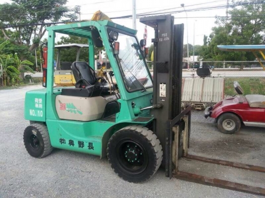 โฟคลิฟท์ 3ตัน เสา 3เมตร Mitsubishi. เก่าญี่ปุ่น โทร.090-986-2521 อ๊อบ