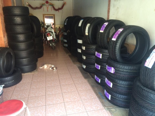 ขายยางใหม่ 265/40/22