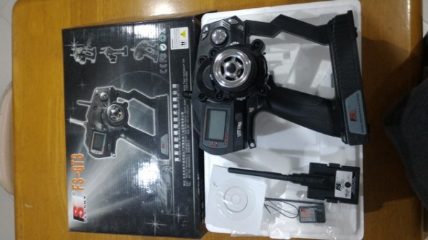 ขายรีโมท FLYSKY GT3  2.4G ของใหม่เก่าเก็บไม่เคยใช้ค่ะ