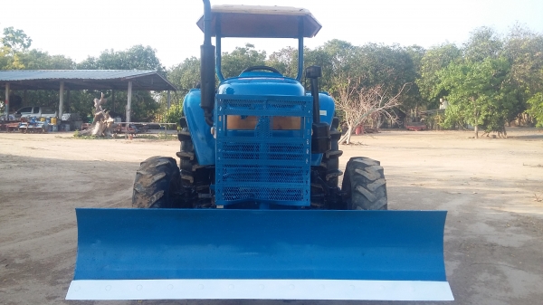 จัดส่งพี่ จ.สุรินทร์ ขอบคุณครับ ขายรถไถแชมป์48แรงcx 4×4 พร้อมใบดันหน้า ผาน6×24LCSสวยๆพร้อมใช้งาน จัดส่งพี่ จ.สุรินทร์ ขอบคุณครับ ขายรถไถแชมป์48แรงcx 4×4 พร้อมใบดันหน้า ผาน6×24LCSสวยๆพร้อมใช้งาน