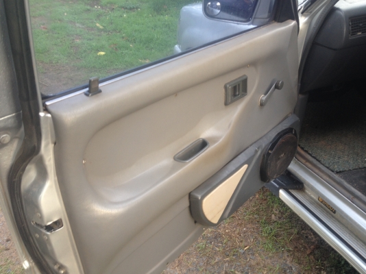 ขาย TOYOTA  MIGHTY-X 2500GL ปี  40  พร้อมใช้  เอกสารพร้อมโอน