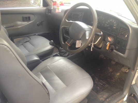 ขาย TOYOTA  MIGHTY-X 2500GL ปี  40  พร้อมใช้  เอกสารพร้อมโอน