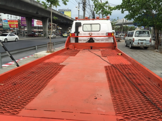 ขายถูกรถสไลด์ออนพร้อมใช้ ขับดี ซื้อไปพร้อมใช้งานเล่มทะเบียนมีพร้อมสนใจสอบถามได้ค่ะ