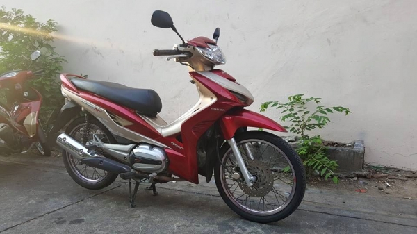 Honda Wave 110-i AT ระบบหัวฉีด สตาร์ทมือ
