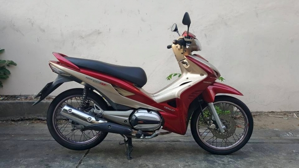 Honda Wave 110-i AT ระบบหัวฉีด สตาร์ทมือ