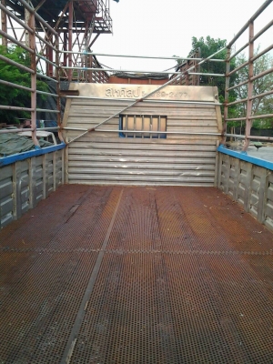 ขายรถ 6 ล้อกลาง