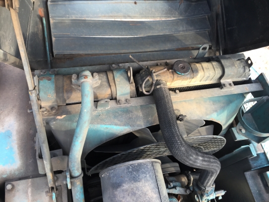 รถขุด PC200-2..รถสภาพดีมาก เดิมๆมีลายเจาะ มีแอร์ เดิมรถทางการสภาพสวย..