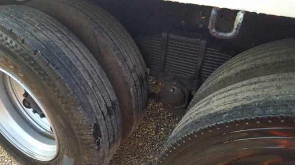 ขาย HINO MEGA FL1J TPA 220 แรงม้า กระบะล่องไม่ดั้มยาว 7.50 เมตร ขาย HINO MEGA FL1J TPA 220 แรงม้า กระบะล่องไม่ดั้มยาว 7.50 เมตร