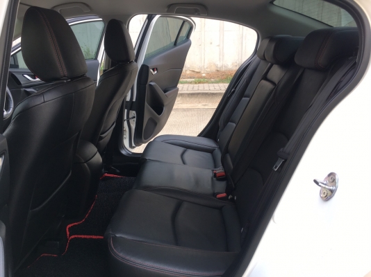 ด่วนขายถูกสุดในทุกเว็ป ท็อปสุด Mazda 3 2.0 SPORT ปี 2016 มือเดียวป้ายแดง รถพึ่งออก 13-01-16 รถใช้งานได้3เดือนเจ้าของต้องการใช้เงิน&quot;