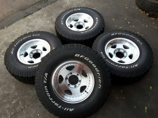 Max + BF All USA.31/10.5/15 ปี11 สวยๆ 1ชุด