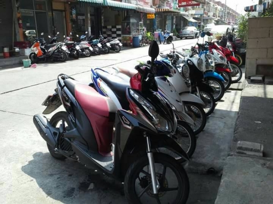 ซื้อ ขาย รับจำนำ รถยนต์ จักรยานยนต์ ให้ราคาสูง