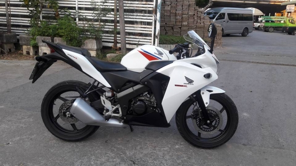 ขายลูกเดียว cbr150 หัวฉีด ปี2013