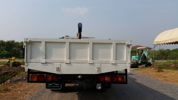 ISUZU FTR 240 เครน 5 ตัน ISUZU FTR 240 เครน 5 ตัน