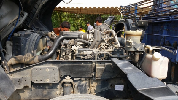 ISUZU FTR 240 เครน 5 ตัน ISUZU FTR 240 เครน 5 ตัน