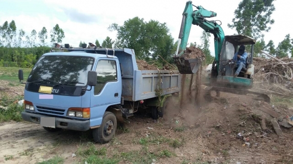 ขาย รถดัมพ์ 6 ล้อเล็ก ISUZU พร้อมใช้งาน