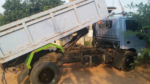 ขาย รถดัมพ์ 6 ล้อเล็ก ISUZU พร้อมใช้งาน