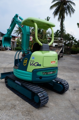 ขายรถขุด YANMAR VIO 30  พร้อมใช้