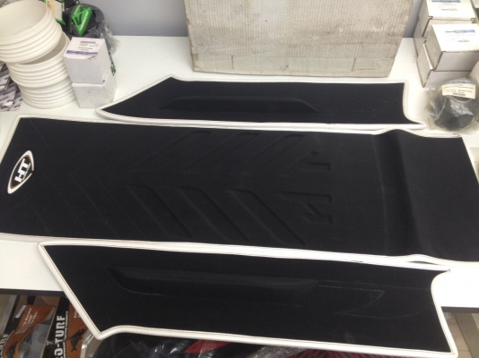 แผ่นกันลื่น YAMAHA SUPER HYDRO-TURF