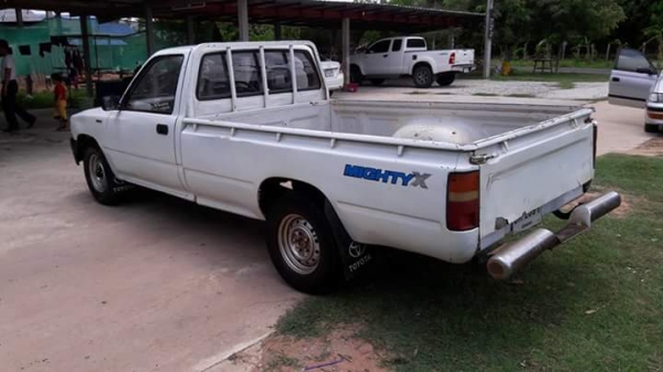 TOYOTA MIGHTY-X กัวเดียวพร้อมใช้งาน TOYOTA MIGHTY-X กัวเดียวพร้อมใช้งาน