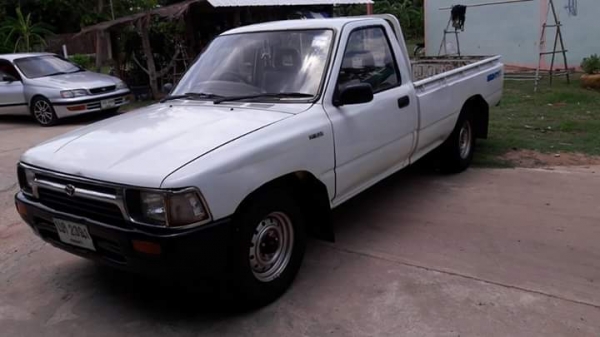 TOYOTA MIGHTY-X กัวเดียวพร้อมใช้งาน TOYOTA MIGHTY-X กัวเดียวพร้อมใช้งาน