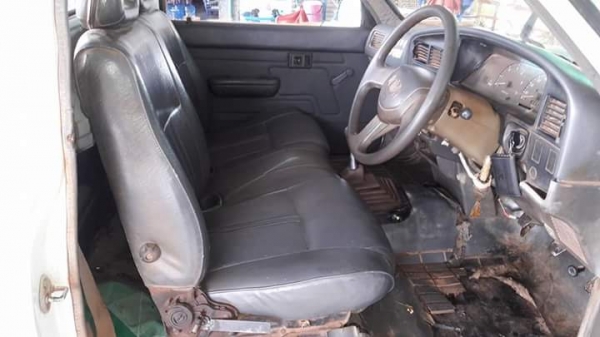 TOYOTA MIGHTY-X กัวเดียวพร้อมใช้งาน TOYOTA MIGHTY-X กัวเดียวพร้อมใช้งาน