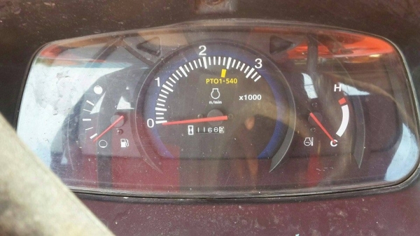 ขายรถไถ 36แรง รถสวยใช้งานน้อย อุปกรณ์ ดันหน้า ผานหลัง สภาพพร้อมใช้งาน สนใจโทร 090-8588220คุณนะ 093-3258446คุณบิว หรือเข้าดูสินค้าอื่นๆได้ที่ www.narong2truck.com หรือ www.truck.in.th/498 หรือเพจFacebook ณรงค์ ซื้อขายรถมือสอง (เว็บไซต์ส่วนตัว) หรือFacebook