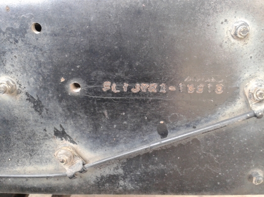 ขาย 10 ล้อ เพลาเดียว รถล่อง กระบะเหล็ก ฮีโน่ สมอ เงิน FL 1 J 210