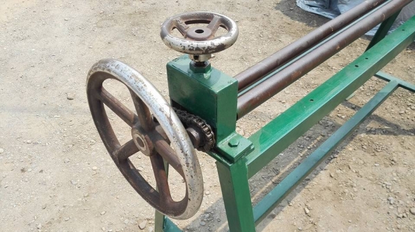 *** Sold *** ม้วนมือหมุน ขนาด 4 ฟุต 120 cm. สภาพสวยหมุนนุ่มมือพร้อมใช้มาเทสก่อนได้!!