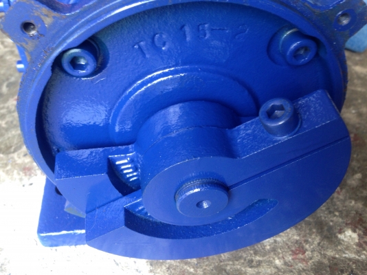 ขายมอเตอร์สั่น-เขย่า Tokyo Vibrating motor ขนาด 0.5HP. 380V สภาพดีทำสีใหม่ วิ่งนิ่ม สั่นแรง พร้อมใช้งาน ขายมอเตอร์สั่น-เขย่า Tokyo Vibrating motor ขนาด 0.5HP. 380V สภาพดีทำสีใหม่ วิ่งนิ่ม สั่นแรง พร้อมใช้งาน