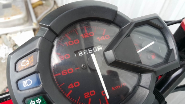 TTX 2012 วิ่งน้อย สภาพสวยพร้อมใช้ ไม่เคยอุบัติเหตุ ต่อรองราคาได้ TTX 2012 วิ่งน้อย สภาพสวยพร้อมใช้ ไม่เคยอุบัติเหตุ ต่อรองราคาได้