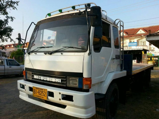 ขายรถ10ล้อ พื้นเรียบ FUSO เครื่อง6D14 พ.เพาเวอร์ เบรกจิ๊ฟฟี่ ภายในสวย เอกสารพร้อมโอน สนใจโทร 090-8588220คุณนะ 093-3258446คุณบิว หรือเข้าดูสินค้าอื่นๆได้ที่ www.narong2truck.com หรือ www.truck.in.th/498 หรือเพจFacebook ณรงค์ ซื้อขายรถมือสอง (เว็บไซต์ส่วนตั