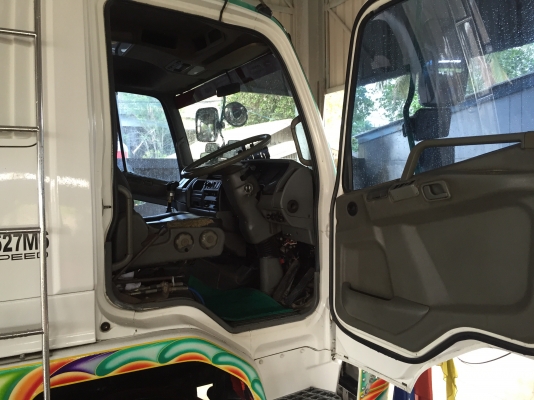 FUSO SN527-MA 6D17-220HPโบอินเตอร์ เกียร์อิตั่น 12ล้อดั้มสวยทั้งคัน