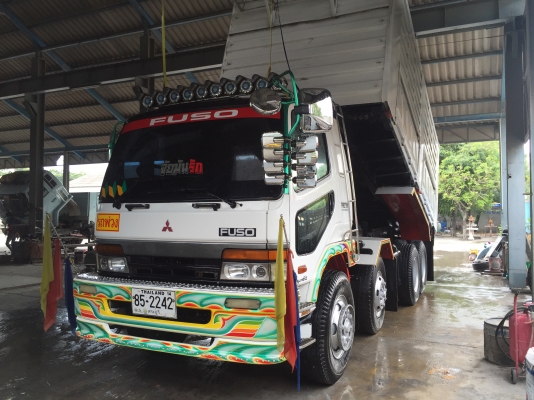 FUSO SN527-MA 6D17-220HPโบอินเตอร์ เกียร์อิตั่น 12ล้อดั้มสวยทั้งคัน