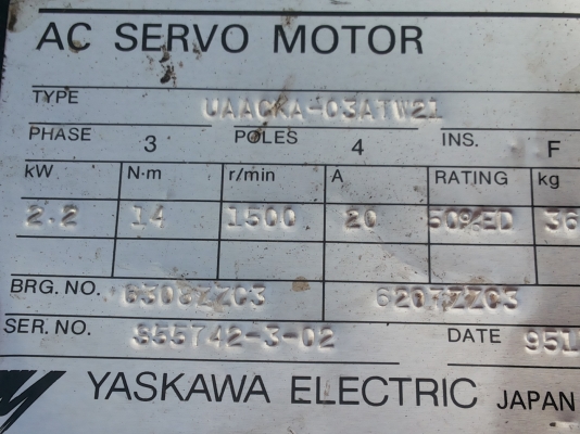 AC SERVO MOTOR  ยี่ห้อ  YASKAWA  ขนาด 2.2 KW. ( 3 แรงม้า )