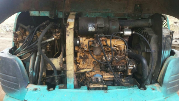 ขออนุญาติขาย PC45-7 พร้อมใช้งานตามสภาพเก็บงานนิดหน่อยราคา 335000 สนใจติดต่อ  ช่างดำ  0853224877-0988930465