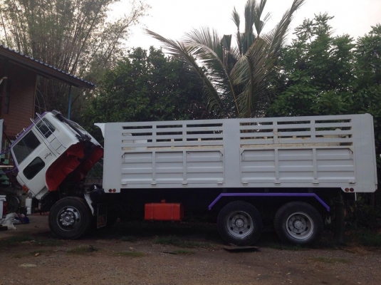 ขายฮีโน่227เกียร์ฮิสตันรถสวยเครื่องฮีโน่EM100 220เเรงม้าแอร์เย็นทะเบียนพร้อมโอนเจ้าของขายเอง ตัวรถโครตสวย ขายฮีโน่227เกียร์ฮิสตันรถสวยเครื่องฮีโน่EM100 220เเรงม้าแอร์เย็นทะเบียนพร้อมโอนเจ้าของขายเอง ตัวรถโครตสวย