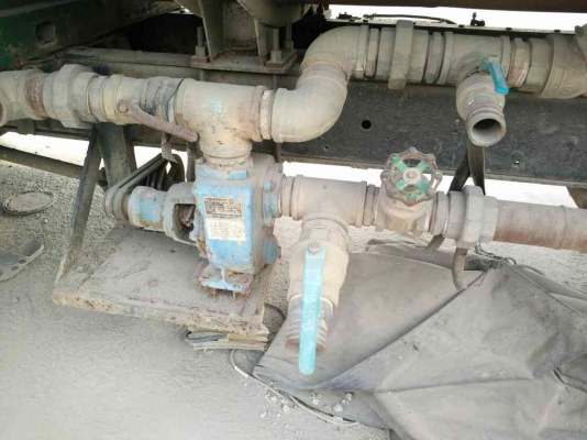 ขออนุญาติขาย 6 ล้อน้ำ ISUZU หัวยาวเครื่อง125แรงถัง8000 ลิตราคา 290000สนใจติดต่อ  ช่างดำ  0853224877-0988930465