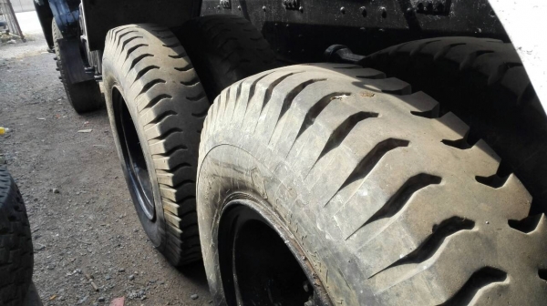 ขายครับรถโม่ 7 คิว เครื่อง 275 แรงเครื่องดีคัสชีงาม รถสภาพพร้อมใช้งาน ราคา 720,000 ต่อรอง สนใจติดต่อ 0845672050