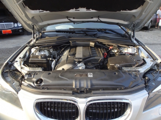 BMW 520I 2.2 E60 เกียร์AT ปี2006 โทร 098-919-0195 ดาวนะคะ BMW 520I 2.2 E60 เกียร์AT ปี2006 โทร 098-919-0195 ดาวนะคะ